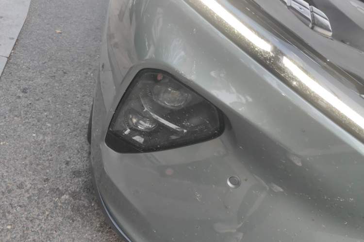 Used Nio ET7 2022 100kWh First Edition Right Front Headlight