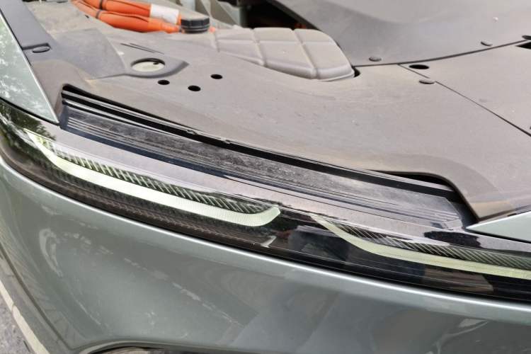 Used Nio ET7 2022 100kWh First Edition Right Front Headlight