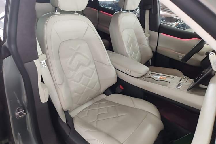 Used Nio ET7 2022 100kWh First Edition Right Front Seat