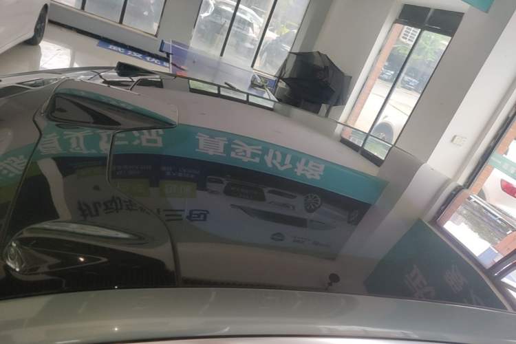 Used Nio ET7 2022 75 kWh Roof