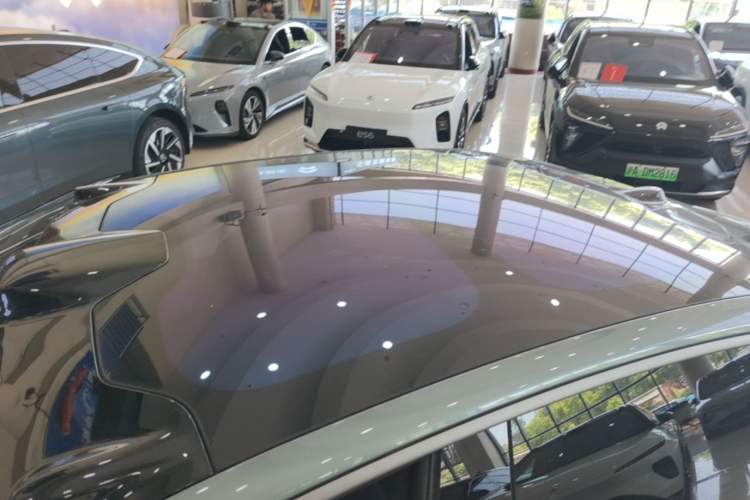 Used Nio ET7 2022 100kWh First Edition Roof