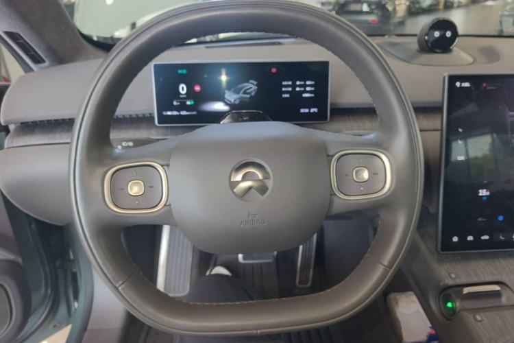 Used Nio ET7 2022 100kWh First Edition Steering Wheel
