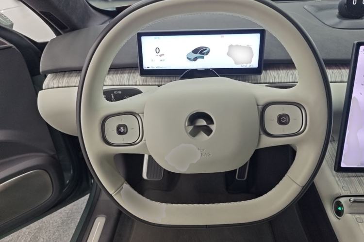 Used Nio ET7 2022 75 kWh Steering Wheel