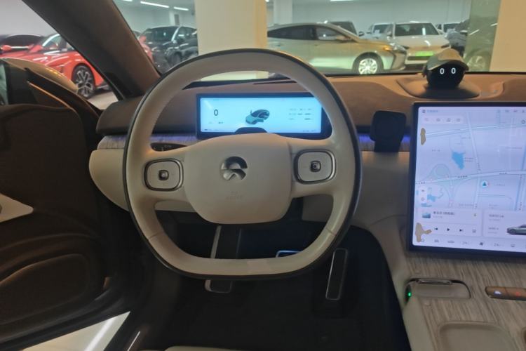 Used Nio ET7 2022 100kWh First Edition Steering Wheel