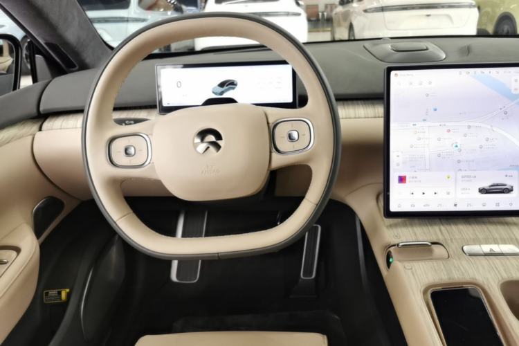 Used Nio ET7 2022 75 kWh Steering Wheel