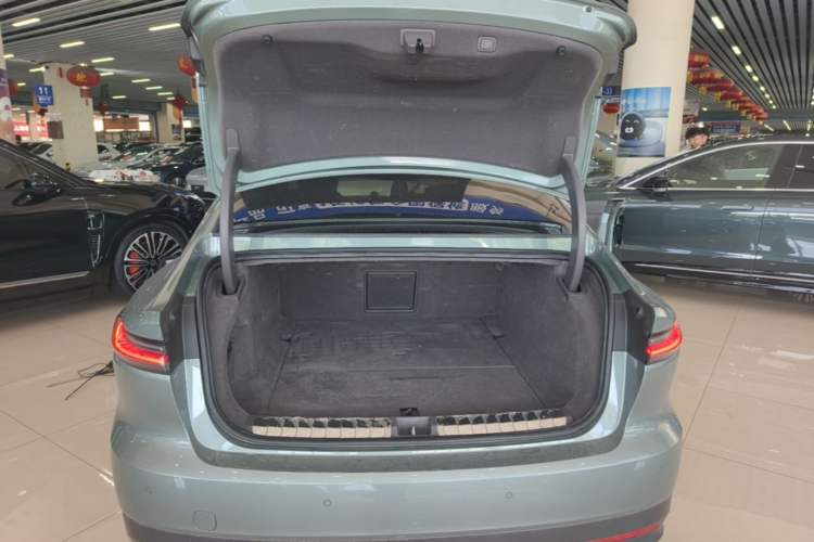 Used Nio ET7 2022 100kWh First Edition Trunk