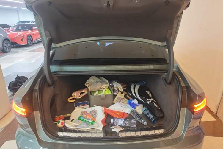 Used Nio ET7 2022 100kWh First Edition Trunk