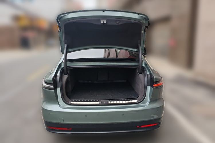 Used Nio ET7 2022 100kWh First Edition Trunk