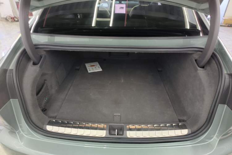 Used Nio ET7 2022 100kWh First Edition Trunk