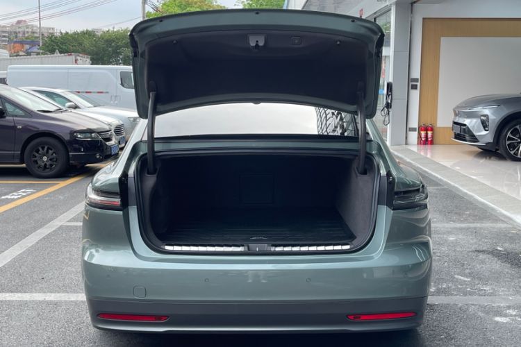 Used Nio ET7 2022 75 kWh Trunk
