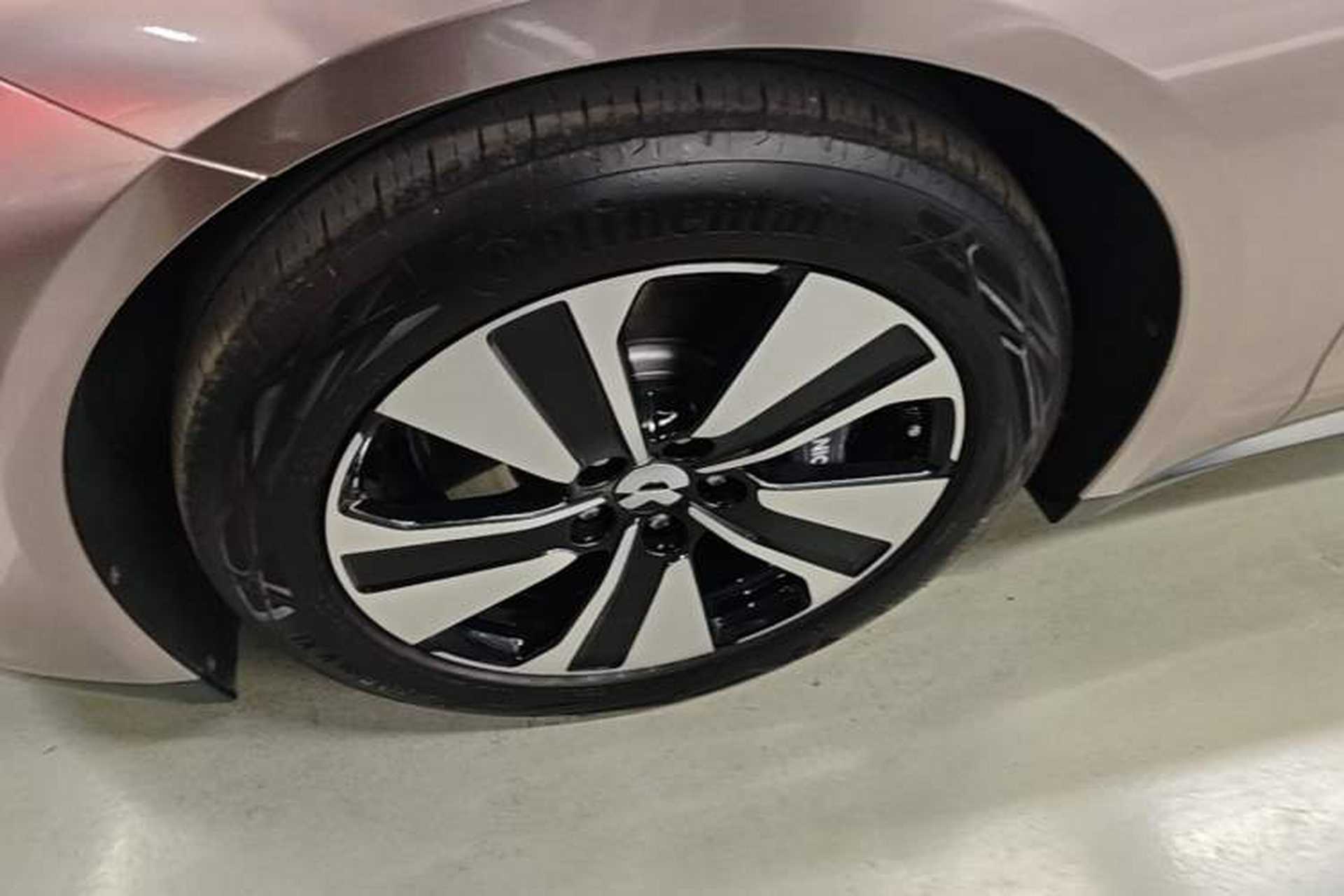 Used Nio ET7 2022 75 kWh Left Front Wheel Hub