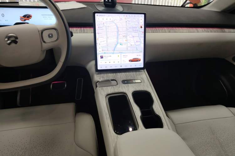 Used Nio ET7 2022 75 kWh Audio And AC Panel