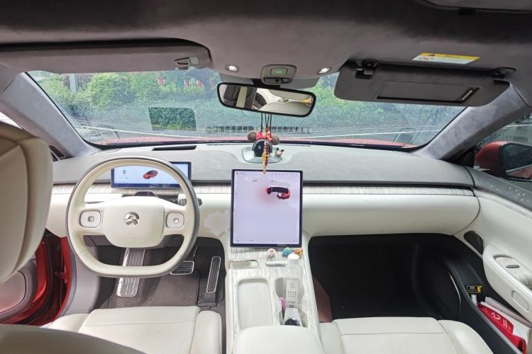 Used Nio ET7 2022 100kWh First Edition Center Console