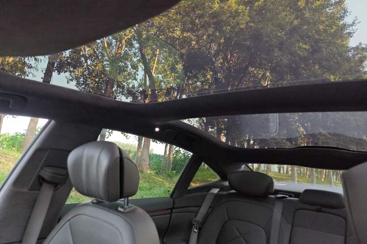 Used Nio ET7 2022 100kWh First Edition Headliner