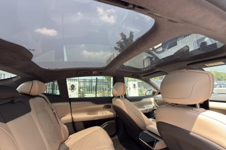 Used Nio ET7 2022 100kWh First Edition Interior 1