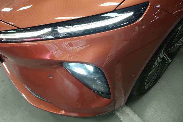 Used Nio ET7 2022 75 kWh Left Front Headlight