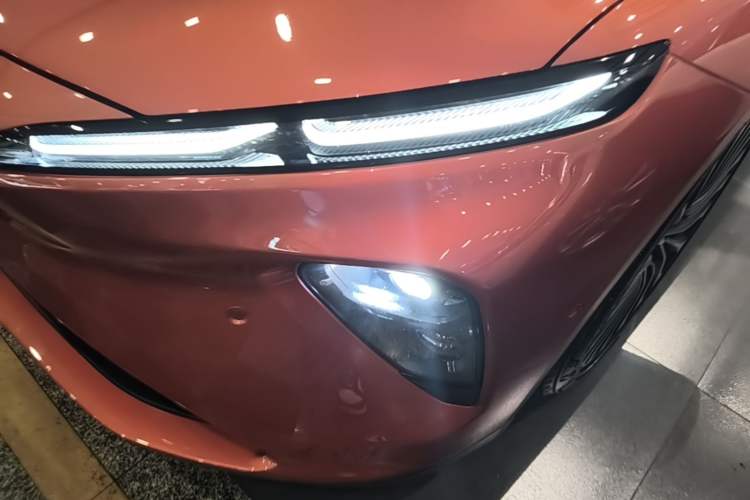 Used Nio ET7 2022 100kWh First Edition Left Front Headlight