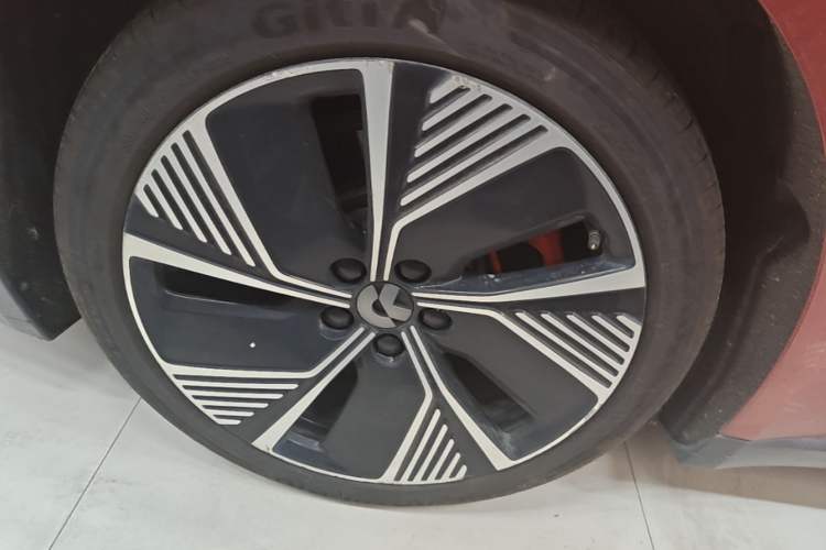 Used Nio ET7 2022 100kWh First Edition Right Rear Wheel Hub