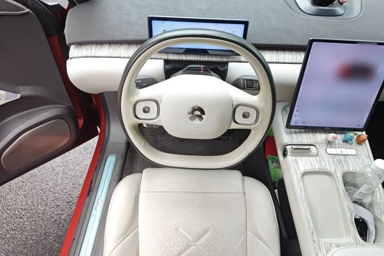 Used Nio ET7 2022 100kWh First Edition Steering Wheel