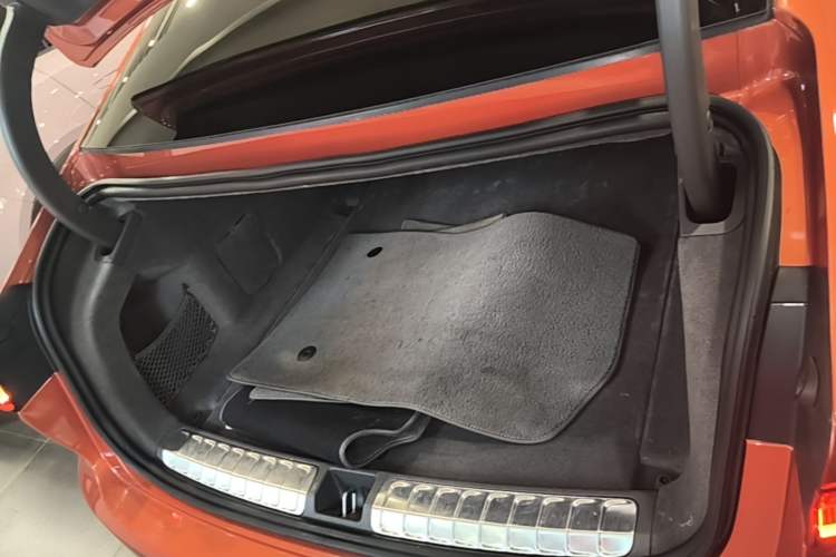 Used Nio ET7 2022 100kWh First Edition Trunk