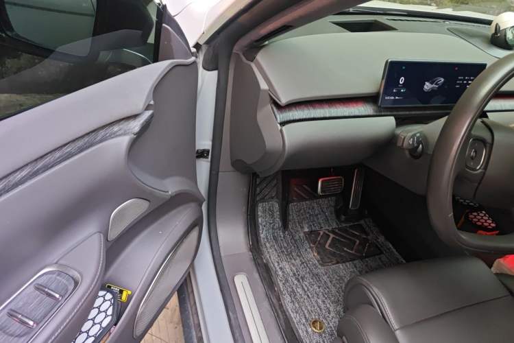 Used Nio ET7 2022 100kWh First Edition Driver Seat