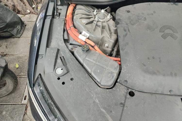 Used Nio ET7 2022 75 kWh Engine Bay Right