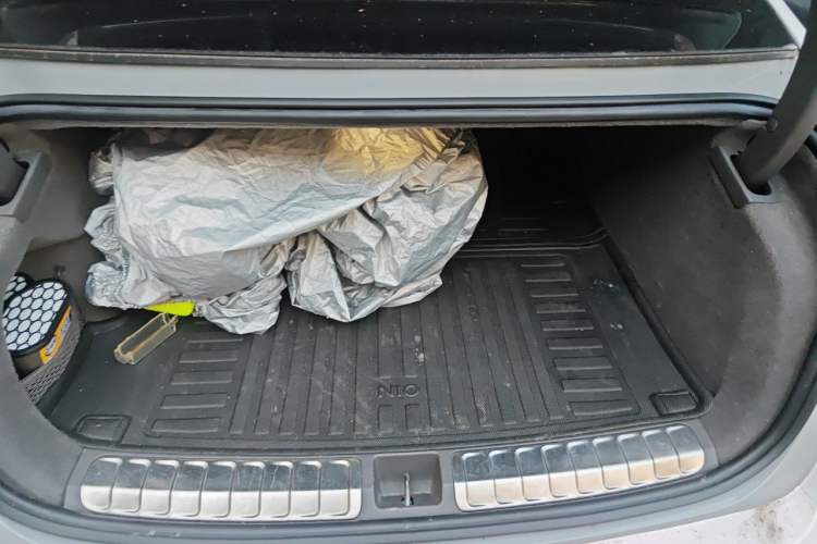 Used Nio ET7 2022 100kWh First Edition Trunk