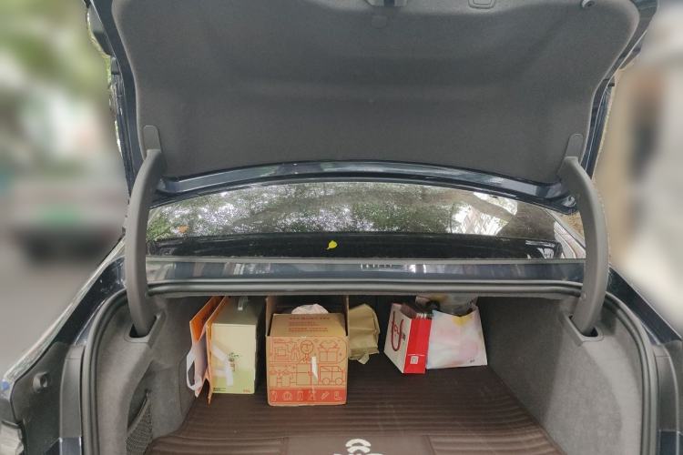 Used Nio ET7 2022 75 kWh Trunk