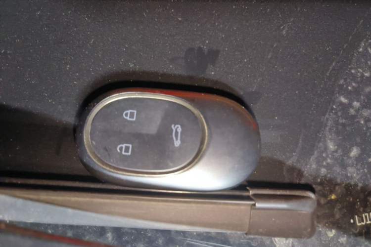 Used Nio ET7 2022 100 kWh Vehicle Key