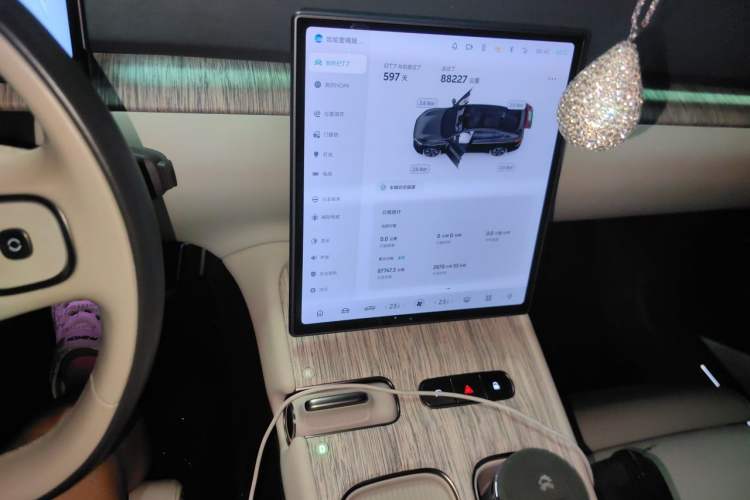 Used Nio ET7 2022 75 kWh Audio And AC Panel