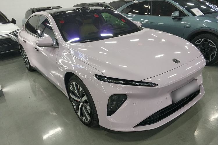 Used Nio ET7 2022 100kWh First Edition Front Right 45 Deg