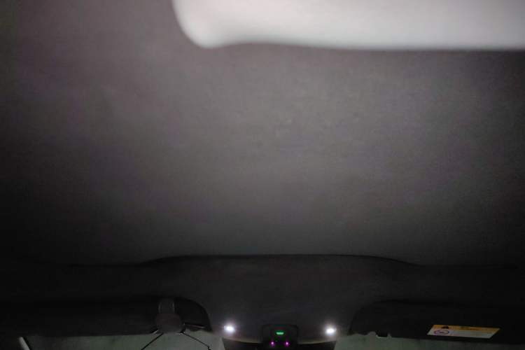 Used Nio ET7 2022 75 kWh Headliner