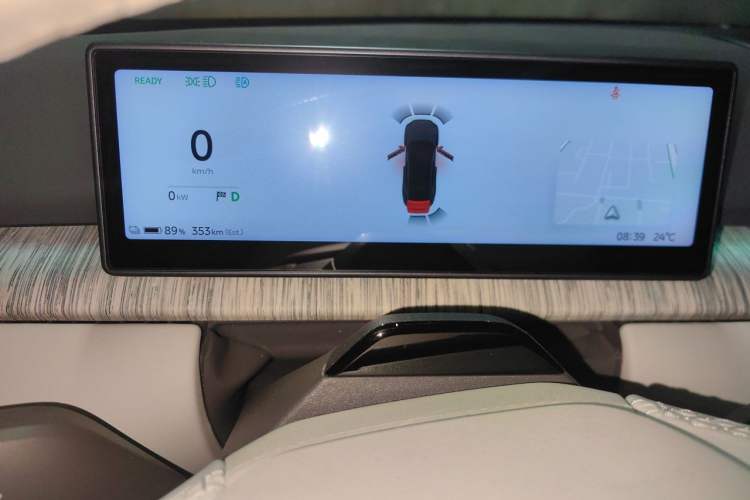 Used Nio ET7 2022 75 kWh Instrument Cluster