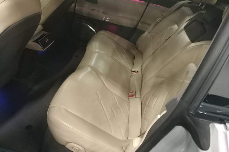 Used Nio ET7 2022 100kWh First Edition Left Rear Seat