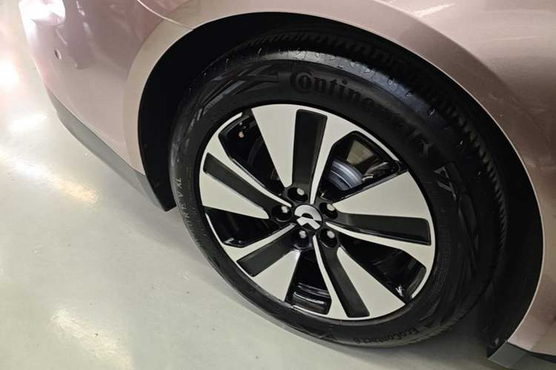 Used Nio ET7 2022 75 kWh Right Rear Wheel Hub