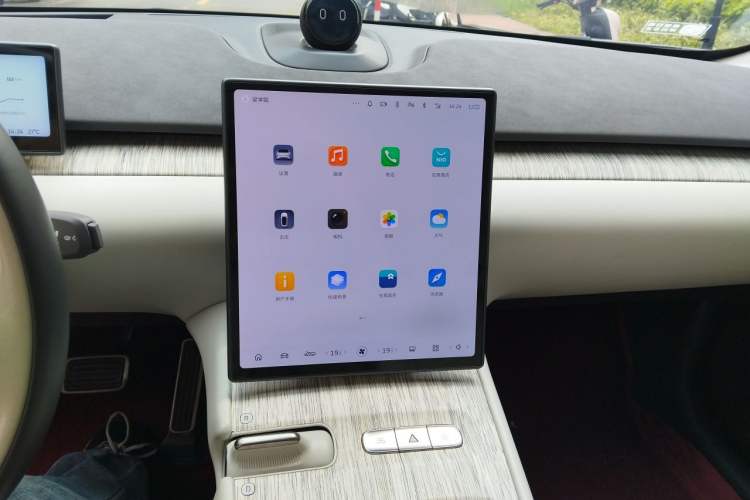 Used Nio ET7 2022 100kWh First Edition Audio And AC Panel