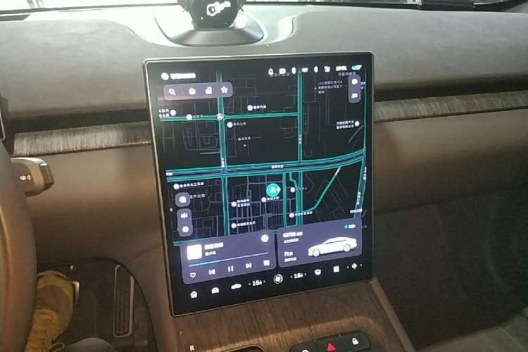 Used Nio ET7 2022 75 kWh Audio And AC Panel