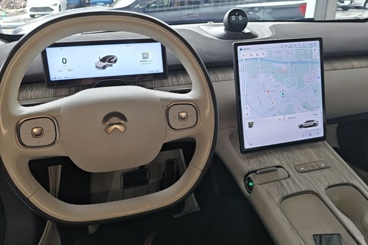 Used Nio ET7 2022 100kWh First Edition Center Console
