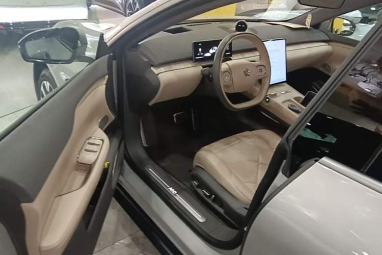 Used Nio ET7 2022 100kWh First Edition Driver Seat