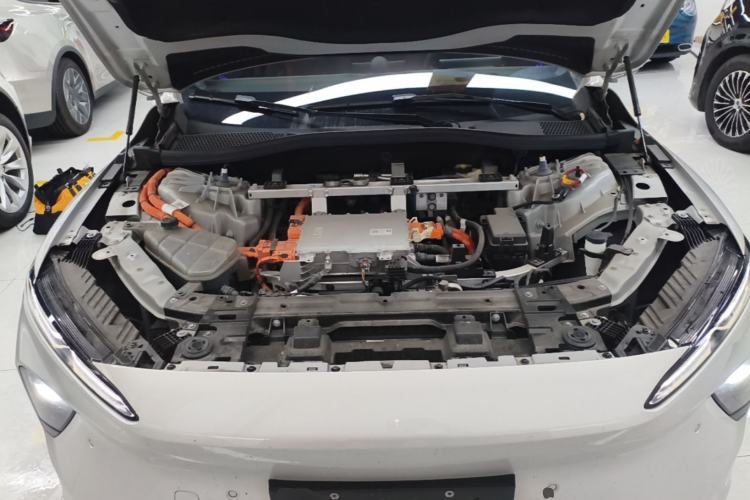 Used Nio ET7 2022 75 kWh Engine Bay