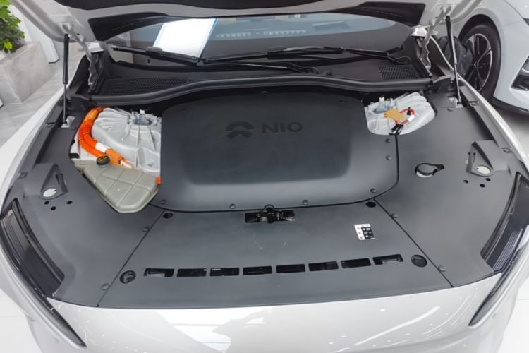 Used Nio ET7 2022 75 kWh Engine Bay