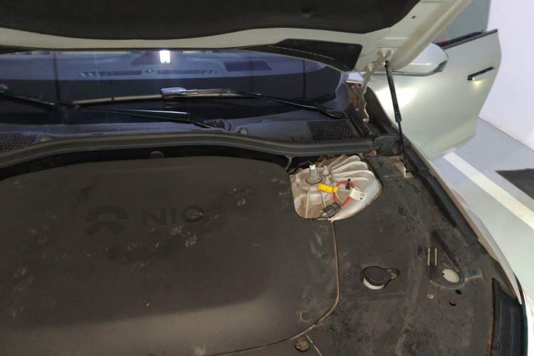 Used Nio ET7 2022 75 kWh Engine Bay Left