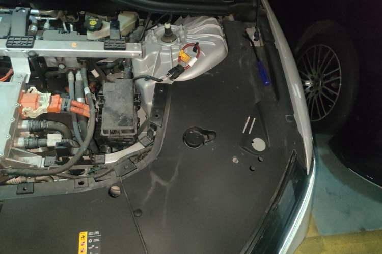 Used Nio ET7 2022 100kWh First Edition Engine Bay Left