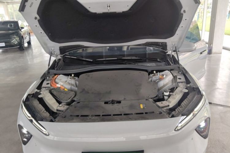 Used Nio ET7 2022 75 kWh Engine Bay