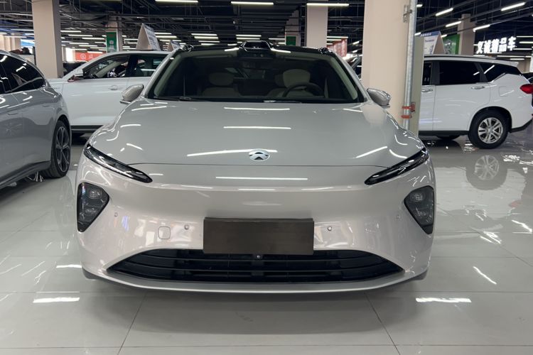 Used Nio ET7 2022 75 kWh Exterior 1