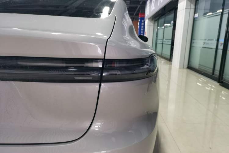 Used Nio ET7 2022 100kWh First Edition Exterior 2