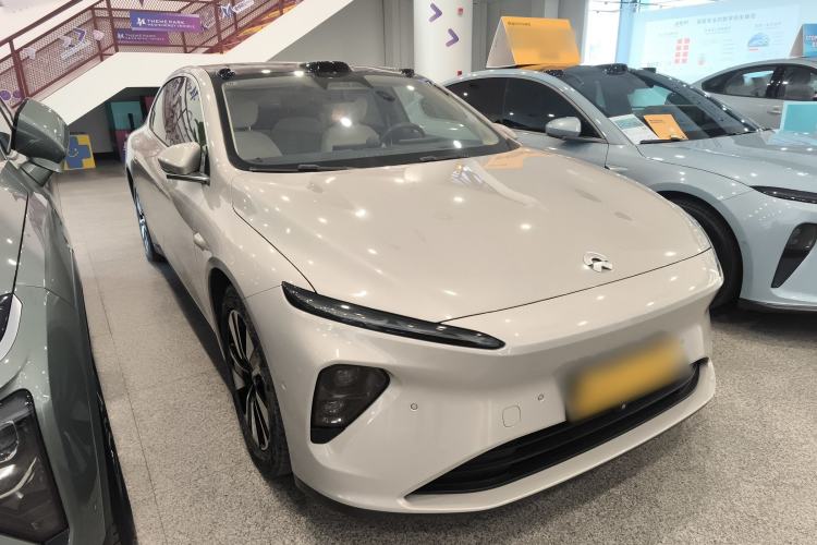 Used Nio ET7 2022 75 kWh Exterior 2
