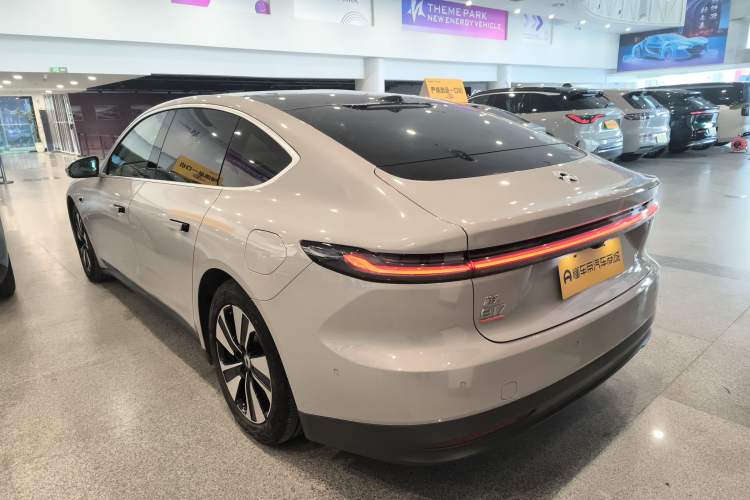 Used Nio ET7 2022 75 kWh Exterior 3