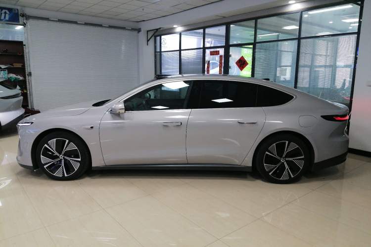 Used Nio ET7 2022 100 kWh Exterior 3