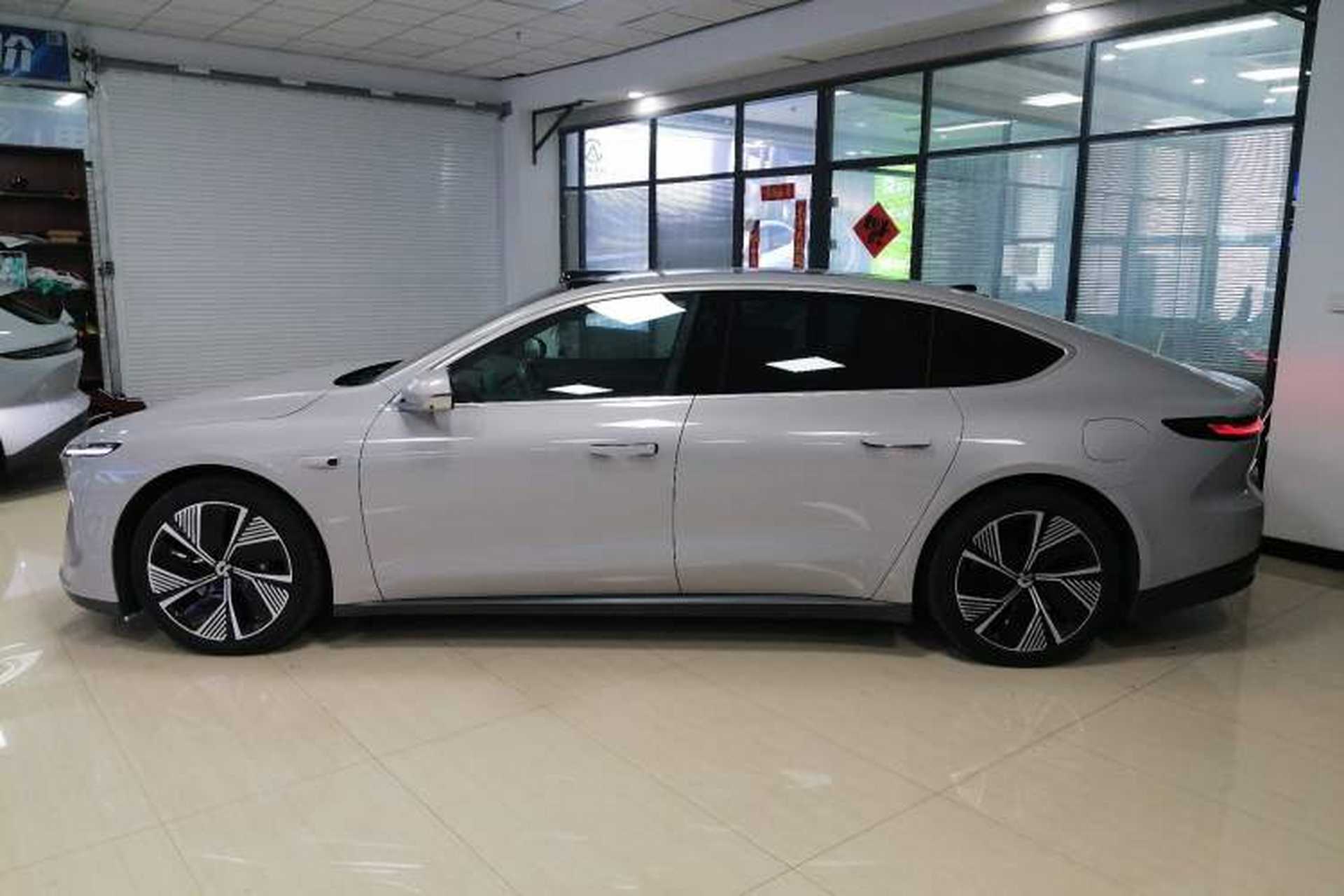 Used Nio ET7 2022 100 kWh Exterior 3